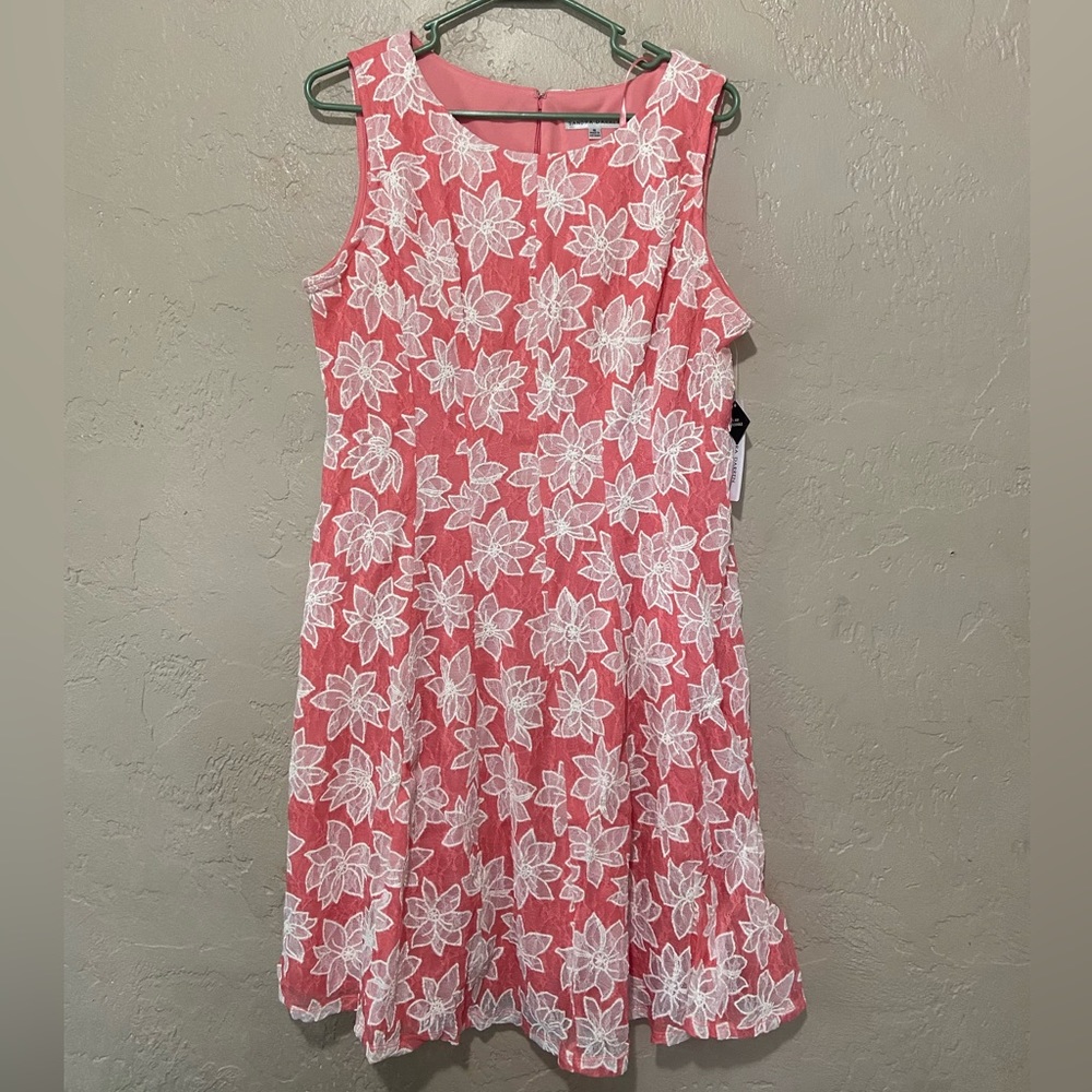 Sandra Darren Dress size 16